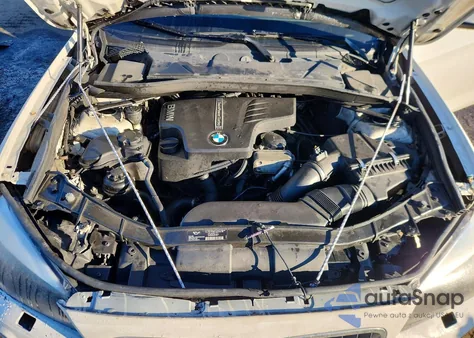 2013 BMW X1 xDrive28I z USA, uszkodzony, nr VIN WBAVL1C5XDVR82426